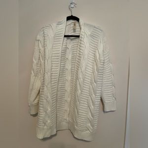Cable knit cardigan